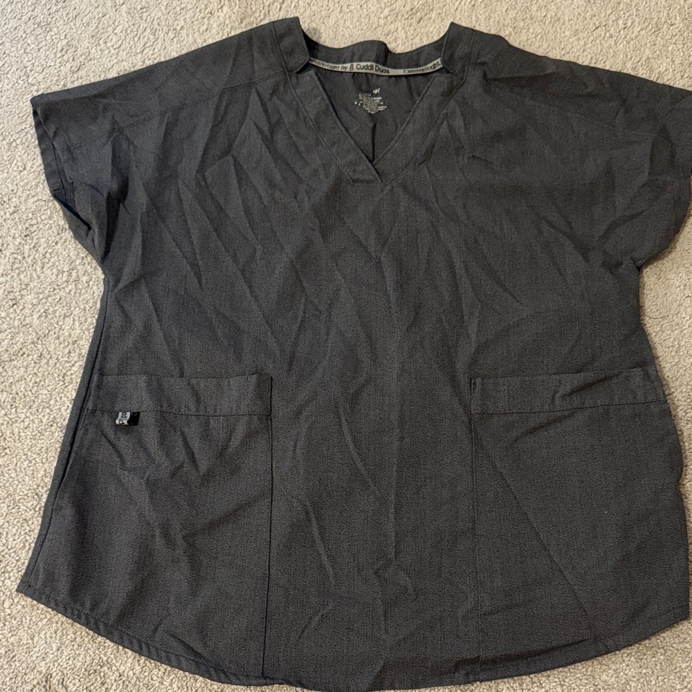 Gray V-Neck Cuddl Duds Scrub Top